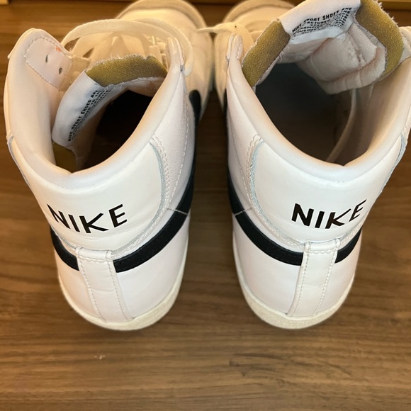 Nike Blazer Mid ‘77 Vintage White/Black - Picture 4 of 13